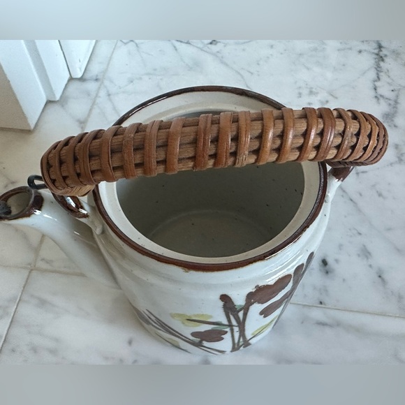 🇯🇵 Vintage Japanese Pottery Teapot with Rattan Handle - Picture 8 of 11